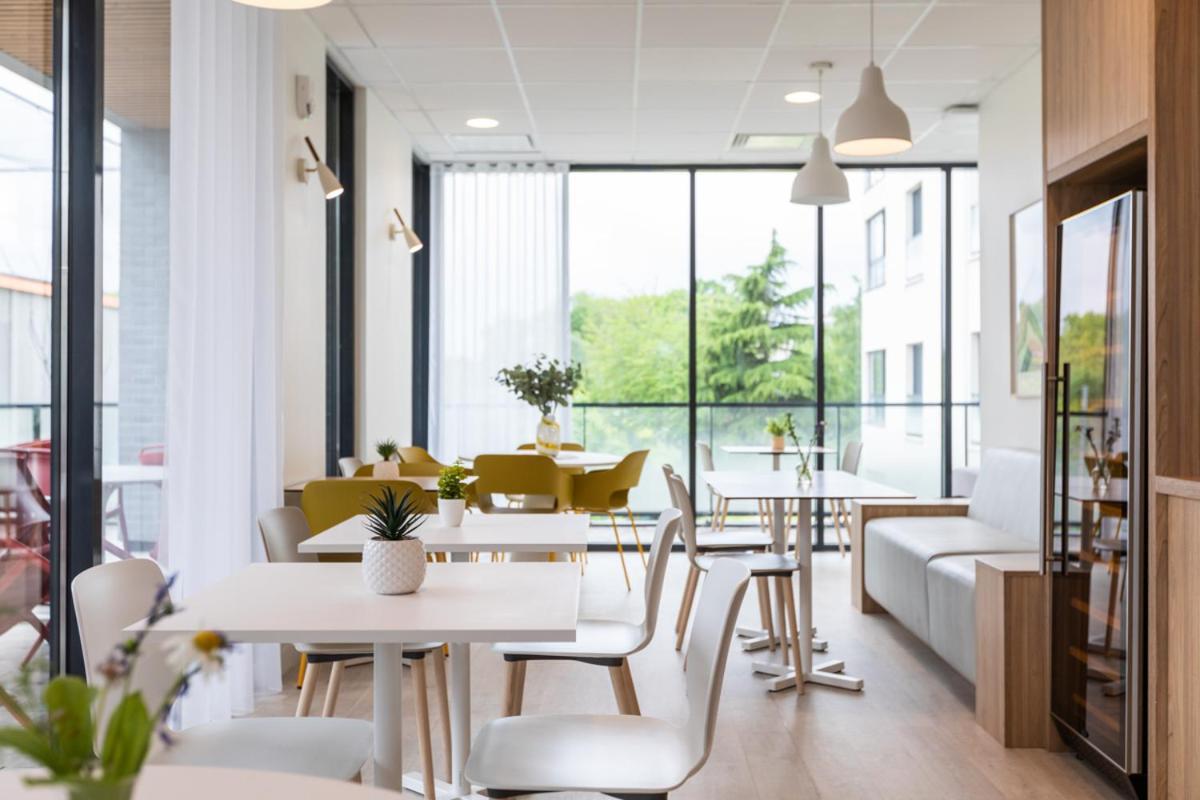 Oh Activ Cergy Aparthotel Екстериор снимка